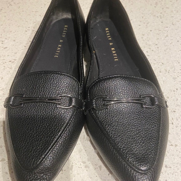 Kelly & Katie Black Loafer - Picture 2 of 4